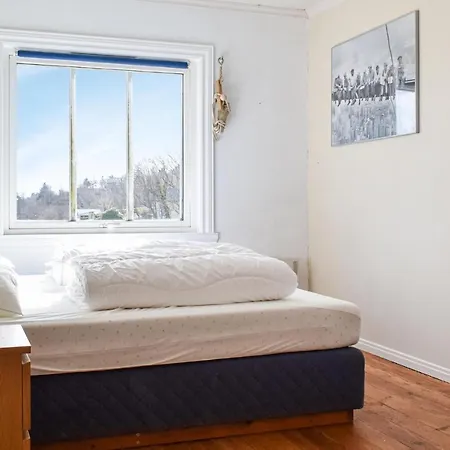 Amazing In Torangsvag With Wifi Feriehus Skar