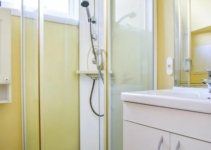 Amazing In Torangsvag With Wifi *