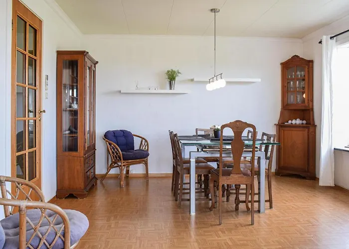 Ferienhaus Amazing In Torangsvag With Wifi *