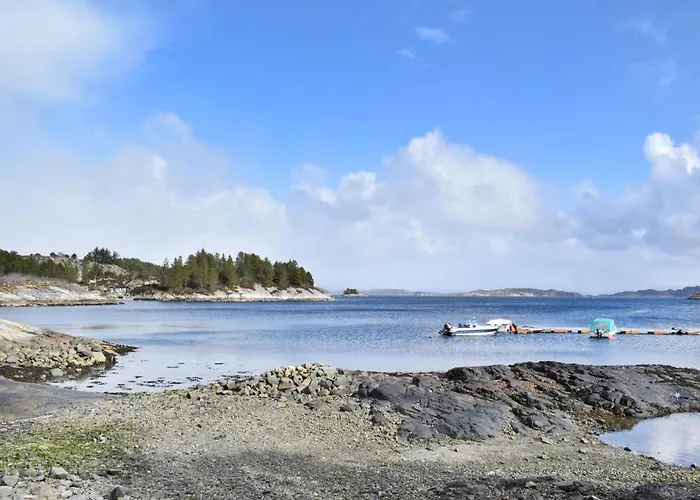 Ferienhaus Amazing In Torangsvag With Wifi Skar